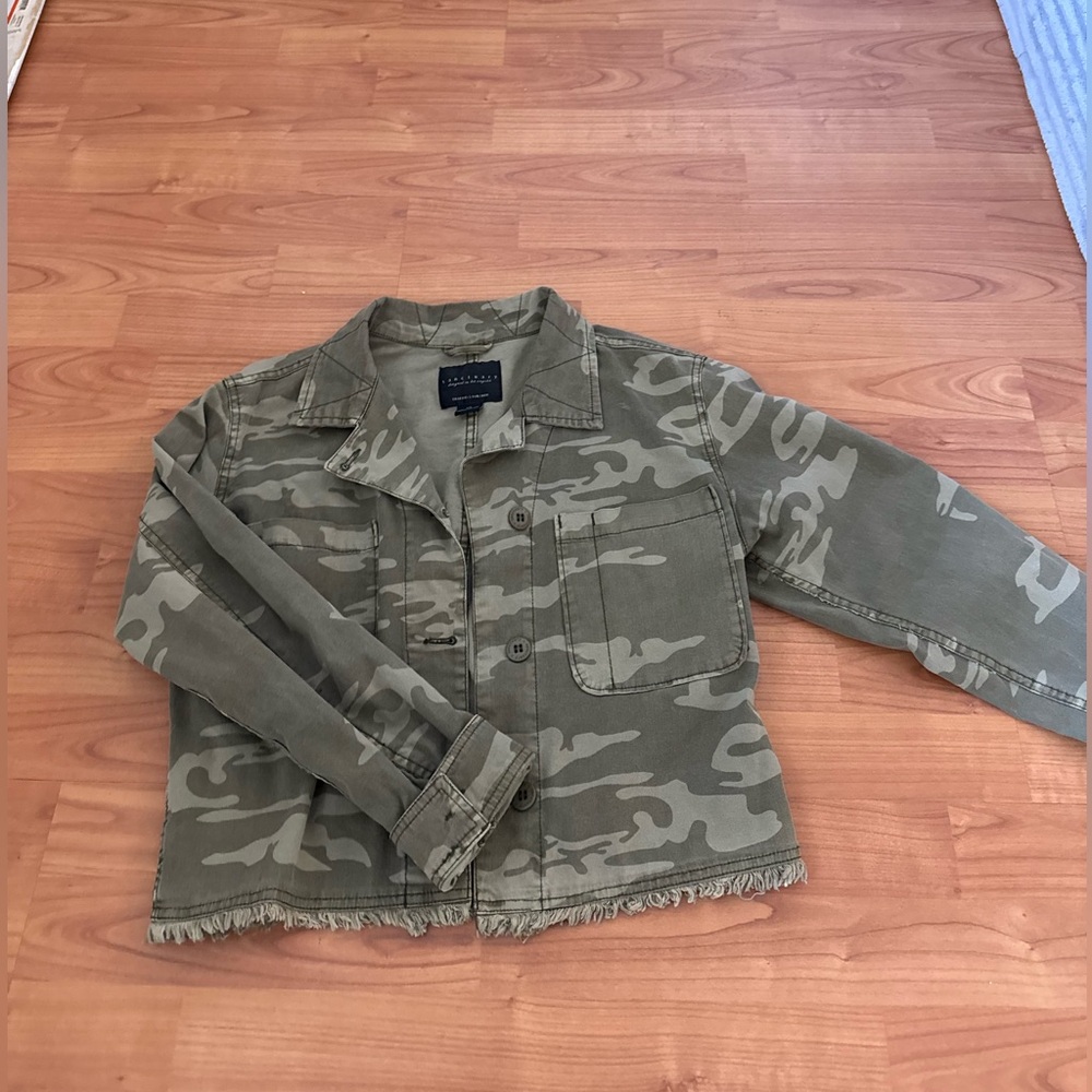 Sanctuary Camouflage Jacket with Frayed Hem
